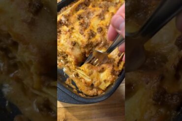 The Ultimate Comfort Food: Italian Lasagna! 🥘🇮🇹 #shorts #lasagna #cooking