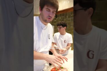 ¿Cómo es la PIZZA 4 gusti? 🍕