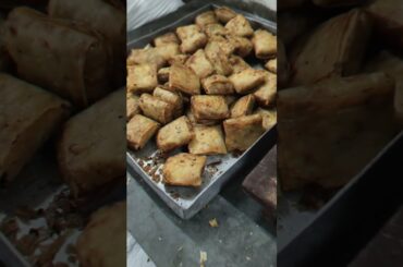 #Italian pizza pocket#foodlover #cooking #marriage #recipe #party plot #italianfoodie