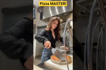 Pizza MASTER! #pizza #pasta #italianfood #shortsfeed #viral