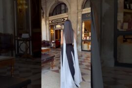 Caffè Florian - Venice  Italy 🇮🇹 #venice #italy #caffè #cafevlog