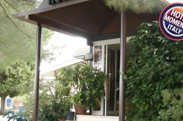 Hotel Ristorante Il Gabbiano | Magione, Italy | Hotel Review 🛏️