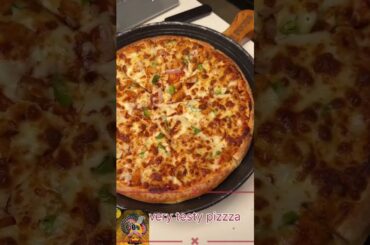 #chain #pizzapie #food #pizzafood #italianfood #italiancuisine #cooking #fastfood #recipe #pizzalove