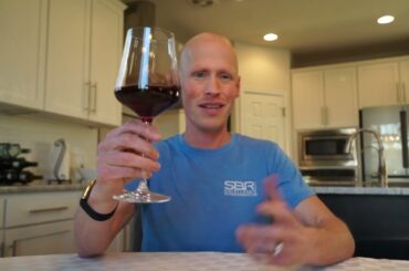 Tasting wine - Grillo from Italy and Xinomavro from Greece | Know Wining Ep. 33