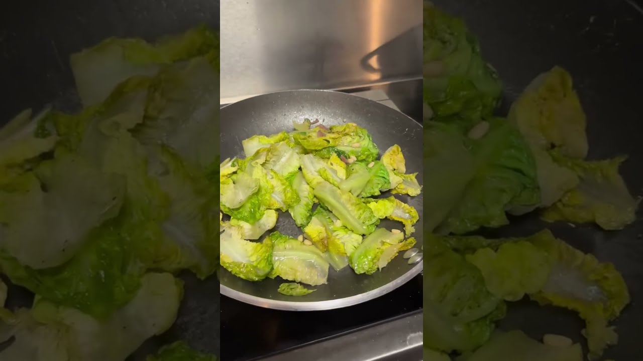 Pizza di Scarola 🍕 | Classic Italian Stuffed Pizza Recipe | Mangia Pizza Pizza di Scarola 🍕 | Classic Italian Stuffed Pizza Recipe | Mangia Pizza