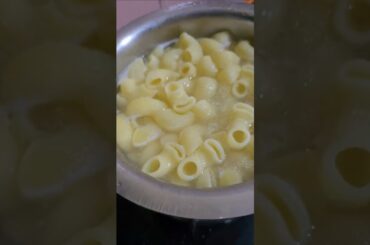 Easy way of making pasta | @Ashusfunworld#pasta #breakfast #snacks #recipe#tasty #simple#easy#viral