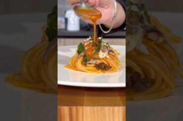 Spaghetti al pomodoro e polpa di granchio!!!🦀 #pastalover #spaghetti #granchioblu