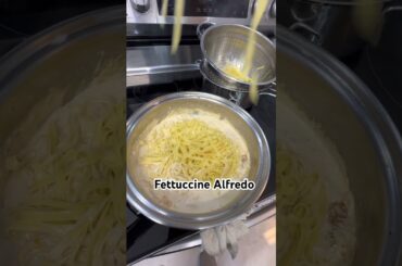 Italian-American Pasta Dish #shortvideo #food #pastatime #cooking #fettuccinialfredo