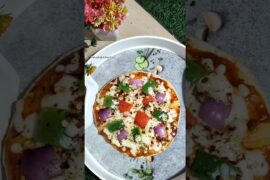 Pizza Recipe 😍 #shorts #shortsfeed #pizza #motivation #youtubeshorts #ytshorts #sabaatiqkitchenvlog