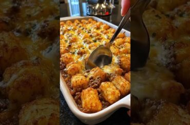 Cheesy Tater Tot Beef Casserole #youtubeshorts #food #bonnecuisine #cheesecake #recipe #expole