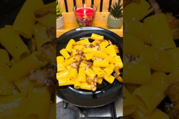 Carbonara in 10 minuti 🇮🇹🍝🥰 #foryouシ #italiano #cucina #italy #pasta