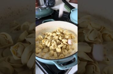 Easy Creamy Chicken Tortellini Alfredo Recipe