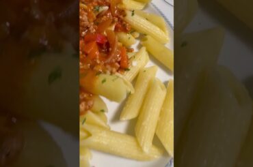 Spaghetti 🍝 Bolognese #music #franki_boy #germany #food #shorts #italy #musica