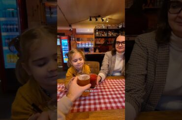 Зашли просто поесть — а почувствовали себя в Италии.#италия#margheritapizza #estonia #tallinn