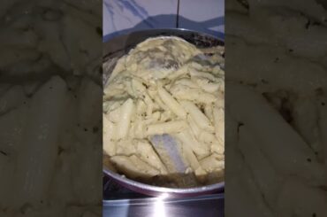 White Sauce Pasta | Italian Food #ytshorts #food #youtubeshorts #cooking #bayan