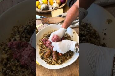 These Meatballs explode in your mouth #spaghetti #meatballs #pasta #recipe #cooking