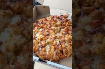 Is Butter Chicken Pizza a Hack? 🥘🍕