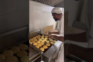 #guitar #birdisanjiv #food #lifeisbutadream #music #sidhumoosewala #italy #rome #india #punjabi