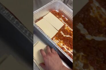 Beef & Cheese Lasagna #lasagna #italianfood #cheflife #chef #eat #cooking #foodie #catering #barilla