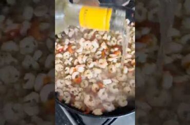 Prawns in White Wine  Sauce 🇬🇧 #husbandcooking #love #blessed #cooking