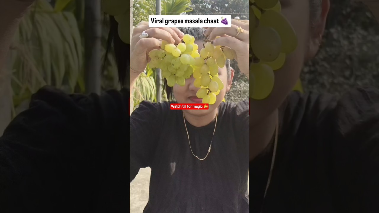 “Grapes be like : Aaj main spicy banungi 😎🍇🔥#shorts #trending #viral #chaat recipe !! "Grapes be like : Aaj main spicy banungi 😎🍇🔥#shorts #trending #viral #chaat recipe !!