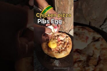 Chicken pizza plus egg kay bana ga 😋 |#158 #shorts #foodvlog