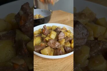 The ONLY Italian Beef Stew You Need🇮🇹 #beef #italianfood #shorts