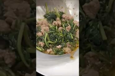 The Best Roman Side Dish! 🌿🌭 #shorts #cooking #italy