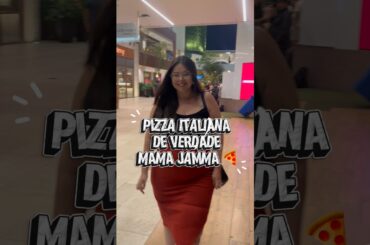 Pizza italiana de verdade 😍 #youtubeshorts #viagem #pizza #comida #italia #pizzaitalia #memes