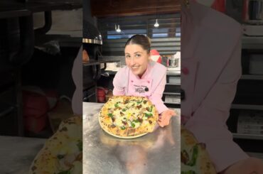 Pizza consigliata da un mio follower ‼️🔥 #pizza #food #pizzalover #pizzanapoletana #pizzagirl