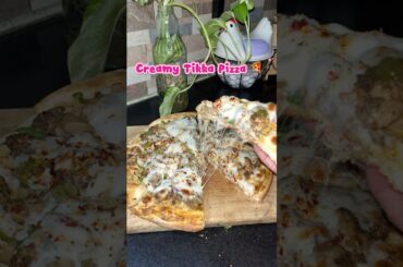 Creamy Chicken Tikka Pizza Recipe #shorts #shortsfeed