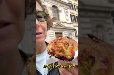 Picnic in Monti Piazza - Moonshine eating Italian junkfood - Rome ("but it has seeds!")