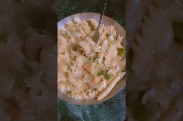 whitesauce pasta🍝#whitesaucepasta#whitesaucepastarecipe#viral#shortvideos#recipe#pasta#youtubeshorts
