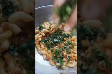 Jab bhook lage Italian style 😋🍝#PastaLove #FoodieLife #HomeMadePasta #ItalianVibes#DesiKitchen