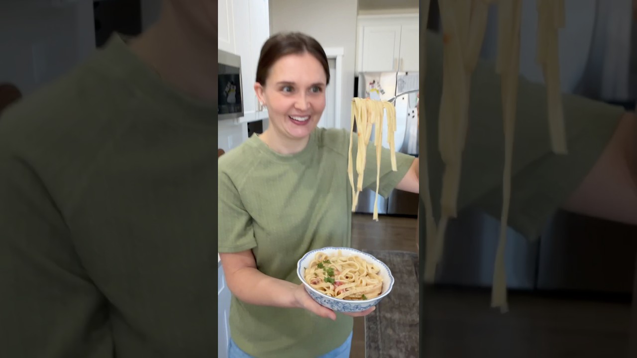 💰Extreme Budget dinner! Creamy tomato bacon pasta it’s Delicious and easy to make! 💰Extreme Budget dinner! Creamy tomato bacon pasta it’s Delicious and easy to make!