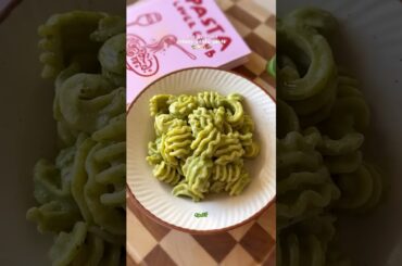 cafe at home ep.02: creamy pesto pasta 🏡🍝