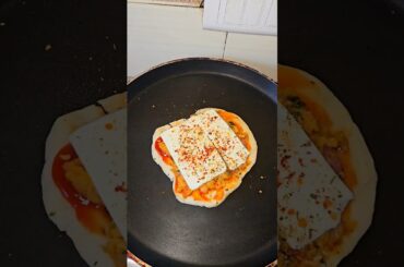 Chole kulcha pizza#cooking #food #cookingrecipes # kulcha# pizza #youtubeshorts #shortsfeed