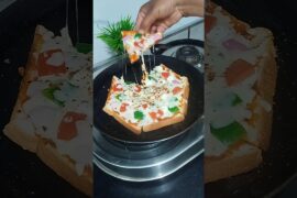Viral Bread Pizza #bread #breadrecipe #breadpizza #viral #trending #shorts #recipe #pizza #cooking