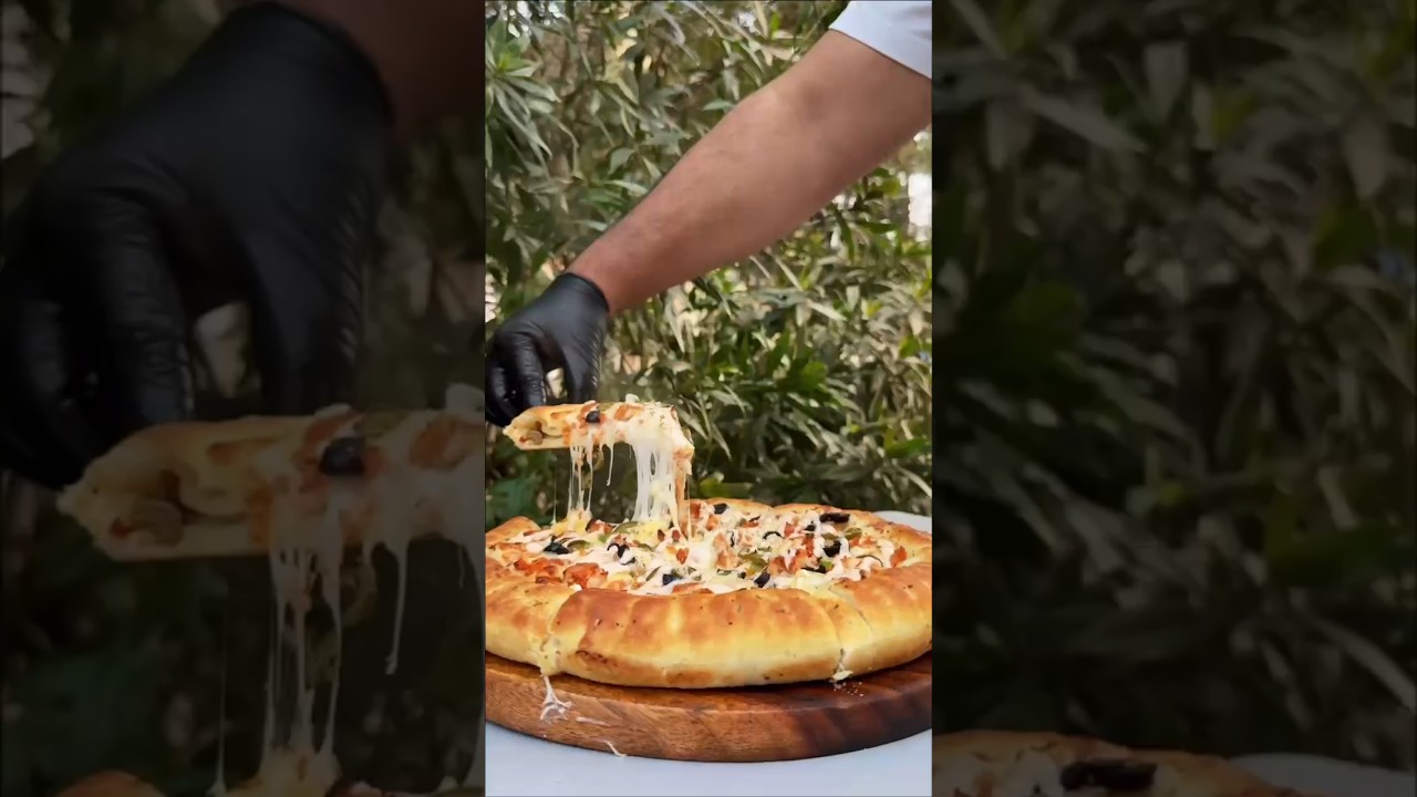 Kabab Stuffer pizza #kabab #stuffed #pizza #itspizzatime #food #foodie #deliciouspizza #pizzapie Kabab Stuffer pizza #kabab #stuffed #pizza #itspizzatime #food #foodie #deliciouspizza #pizzapie