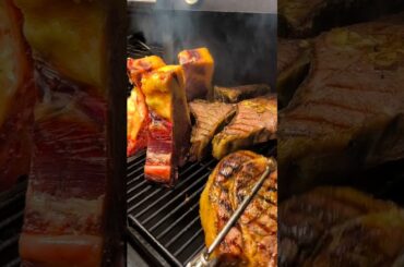 The art of fire🔥🍖#meat #food #foodporn #italy #italia #instafood #restaurant #grill #foodlover