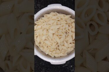 creamy cheese pasta without cheese #food #cooking #pasta #trendingshorts