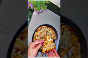 pizza recipe 🍕😋#howtomakepizzawithoutoven #paneerpizzarecipe #vegpizzarecipe #food #recipe #cooking