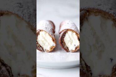 🍮🇮🇹 ITALIAN CANNOLI #foodasmr #aieats123 #cinematicai #asmrcooking #foodreels #howtomake