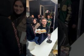 It's Very Delicious 😍 #trending #trendingshorts #shortsfeed #food #foodie #italy #youtubeshorts