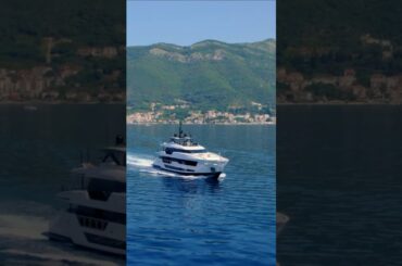 FIFI is a 42.61-meter motor yacht built in 2025 by Custom Line.