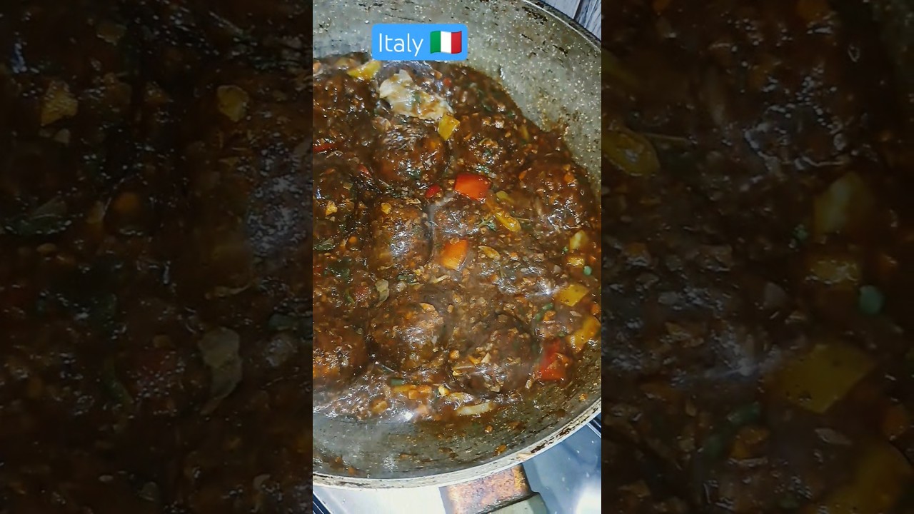 Crispy Veg Manchurian in Italy 🇮🇹 | Indian Street Food Magic 🔥 Crispy Veg Manchurian in Italy 🇮🇹 | Indian Street Food Magic 🔥