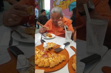 [Resto] Pizza Hut at SM Mall of Asia. #PizzaHut #Pizza #Food