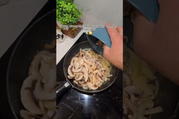 Italian Cooking 🇮🇹 #trending #food #viral #youtubeshorts #comfortfood