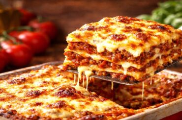 Authentic Italian Lasagna Recipe | Homemade Bolognese & Béchamel in 35 Min