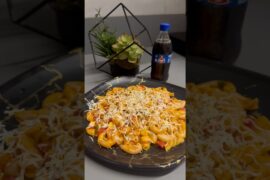 “Desi veggies + Italian vibes 🇮🇳🇮🇹cooker veg pasta = love ❤️”#recipe #ytshorts #shorts